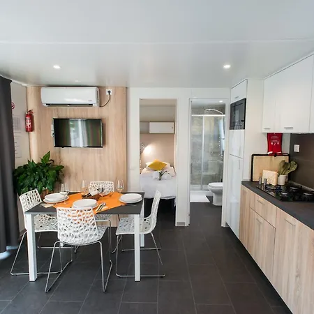 Family-friendly With Swimming Pool Donji Zagon, - 24555 Daire Novi Vinodolski
