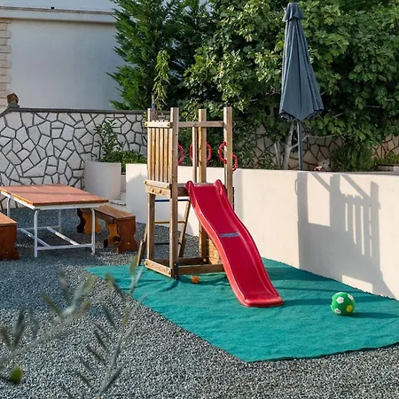 Family-friendly With Swimming Pool Donji Zagon, - 24555 *