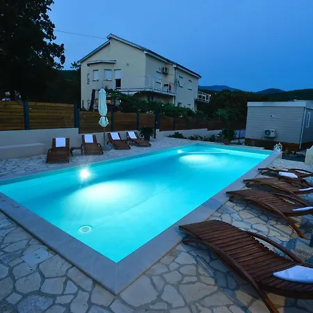 Family-friendly With Swimming Pool Donji Zagon, - 24555 Novi Vinodolski